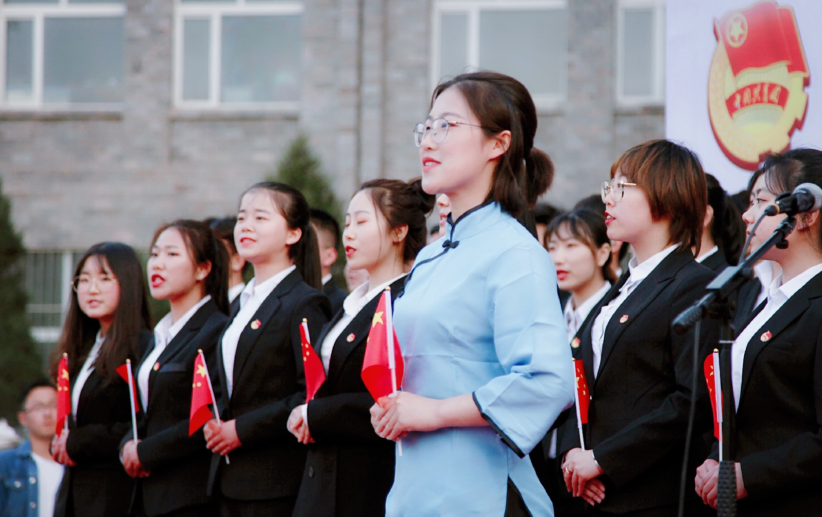 沈阳理工大学装备学院相关负责人表示,希望通过本次活动,让同学