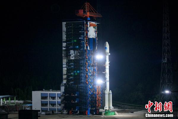 郭文彬 摄 点击进入下一页
