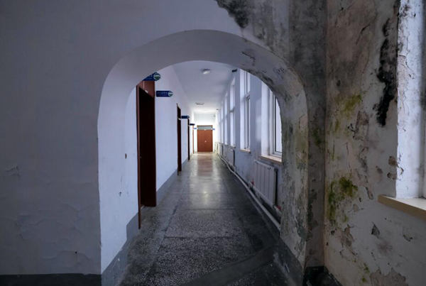 多彩贵州网 多彩贵州网贵州频道 网媒新闻  2006年至2015年,蒲信子